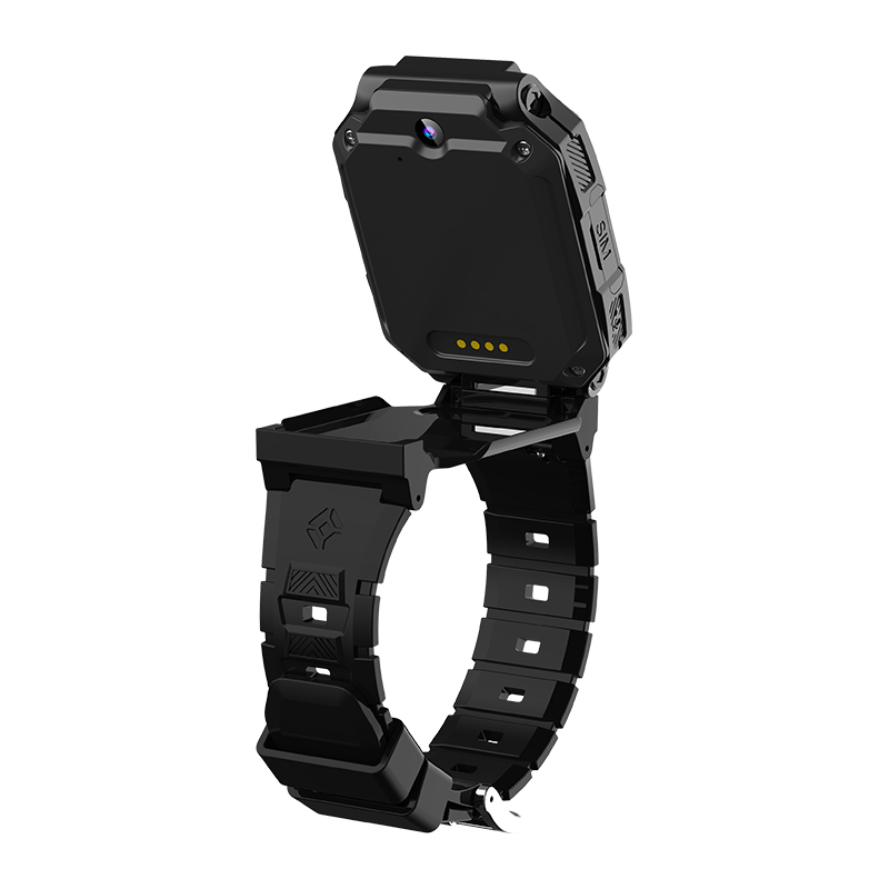 China manufacture IP67 waterproof wearable safety kids smart GPS watch D38