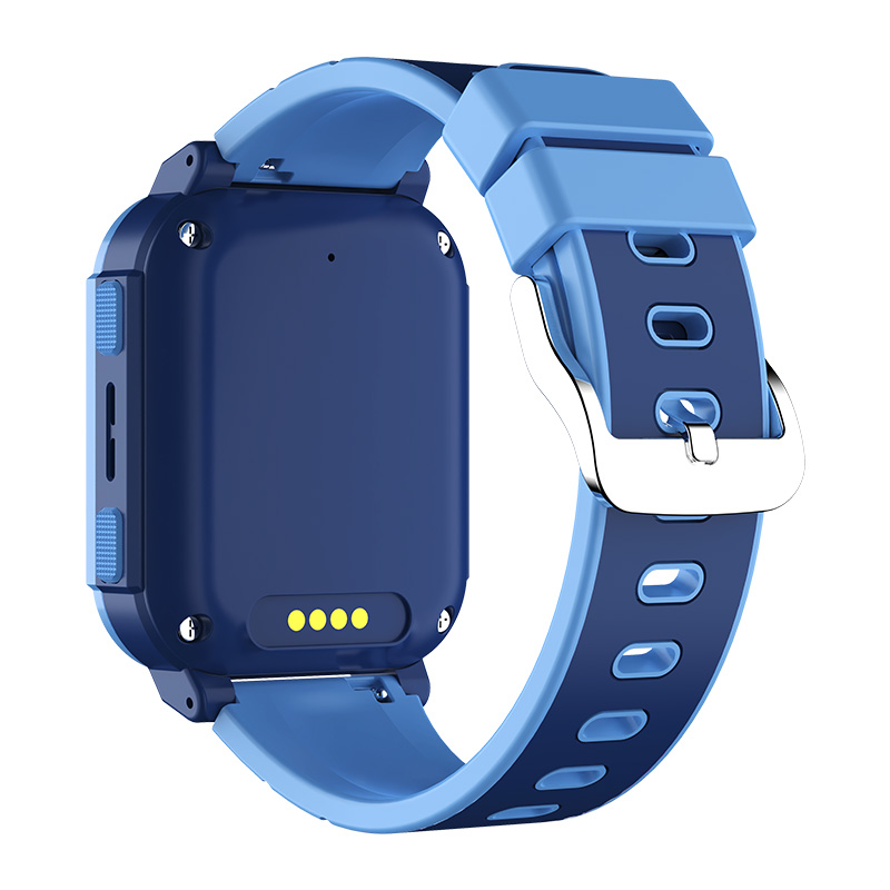 IP67 waterproof wearable tiny kids smart GPS tracker watch D32